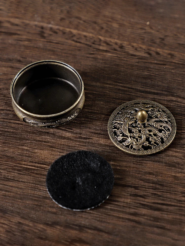 1PC Longfeng Fingertip Stove, Three-Legged Small Incense Burner, Non-Stick Powder Tray, Creative Aromatherapy Burner