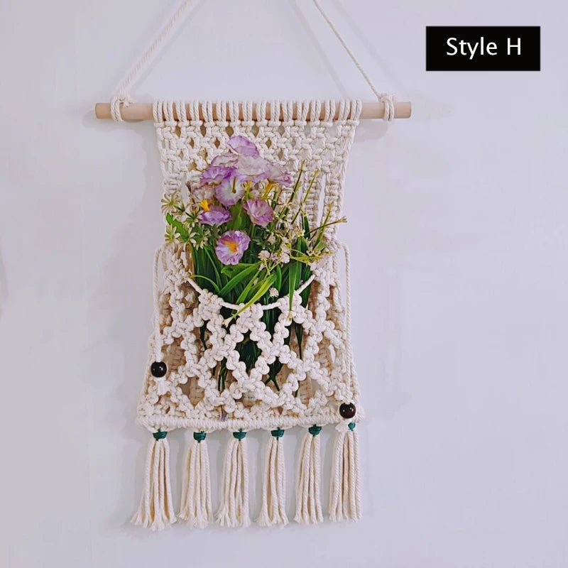 Hand-woven Boho Wall Decor Wall Hanging Tapestry with Woven Pocket Living Room Bedroom Bohemian Craft Decoration Handmade Gifts