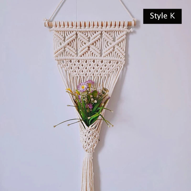 Hand-woven Boho Wall Decor Wall Hanging Tapestry with Woven Pocket Living Room Bedroom Bohemian Craft Decoration Handmade Gifts