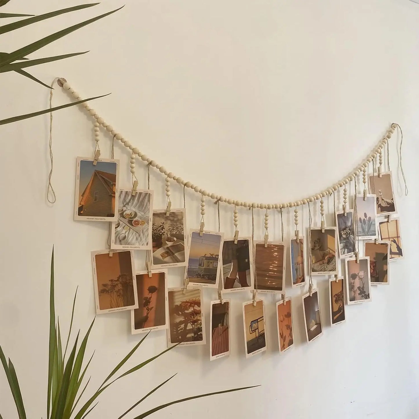 Hanging Photo Display Wooden Bead Garland Boho Wall Hanging for Bedroom Living Room Dorm Party Decor Teen Girl Gifts