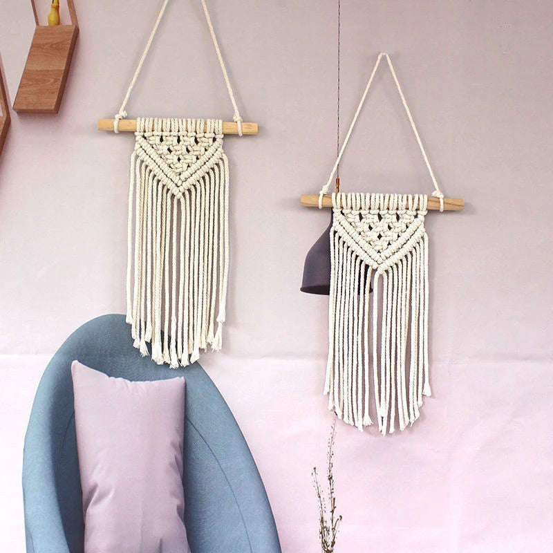 Hand-woven Boho Wall Decor Wall Hanging Tapestry with Woven Pocket Living Room Bedroom Bohemian Craft Decoration Handmade Gifts