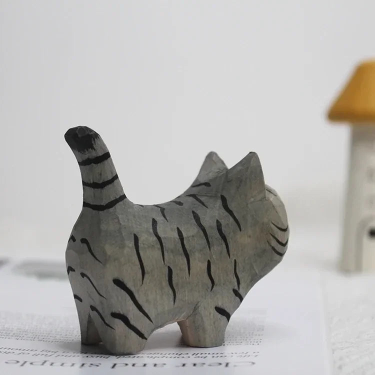 Handmade Wood Carving Kitten Ornaments Small Animal Creative Desktop Wood Cat Decoration Crafts