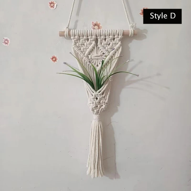 Hand-woven Boho Wall Decor Wall Hanging Tapestry with Woven Pocket Living Room Bedroom Bohemian Craft Decoration Handmade Gifts