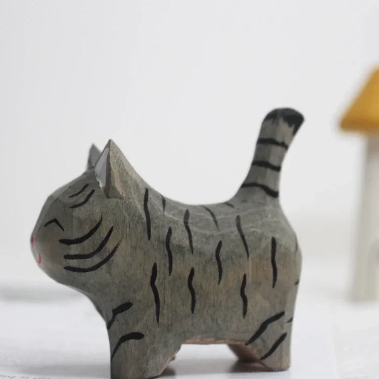 Handmade Wood Carving Kitten Ornaments Small Animal Creative Desktop Wood Cat Decoration Crafts